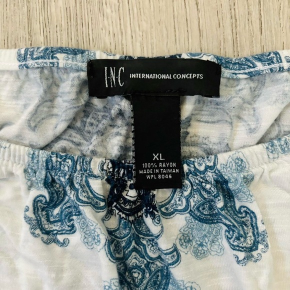 INC TOP - Picture 2 of 5